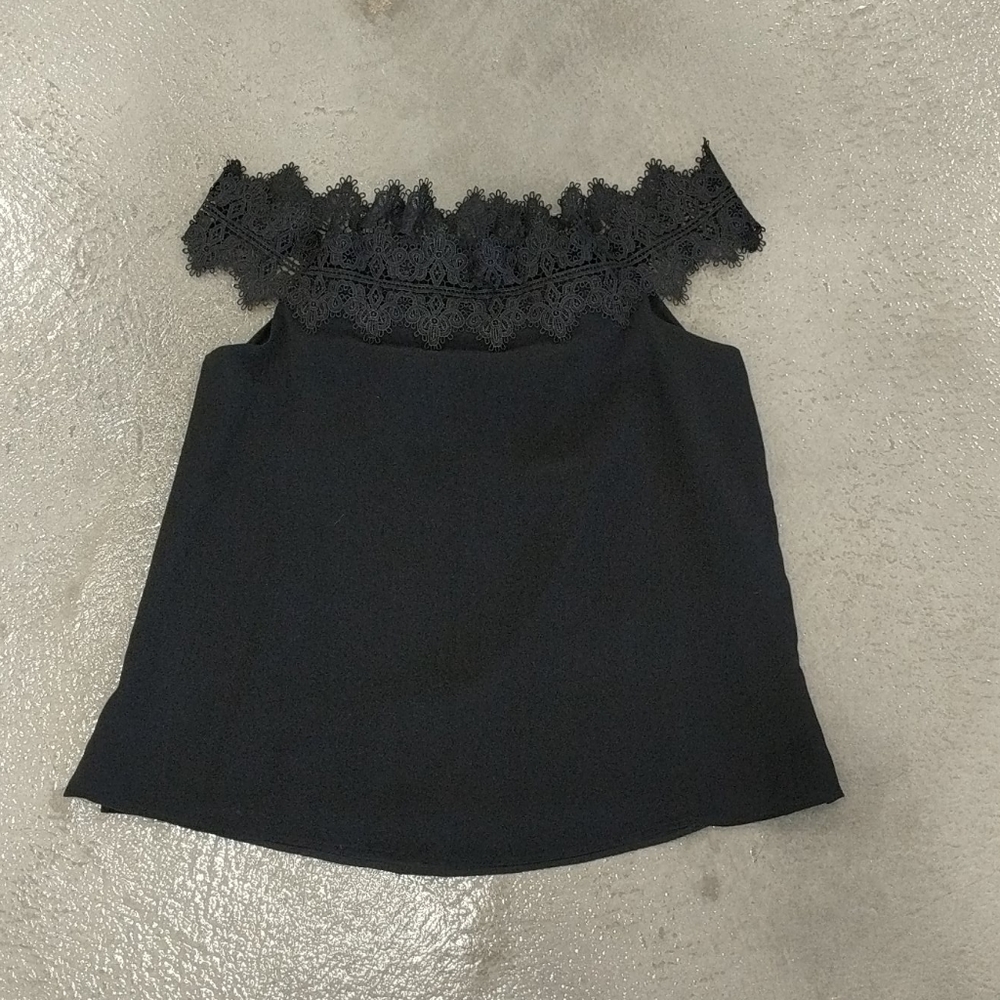 Off the shoulder Cami NYC